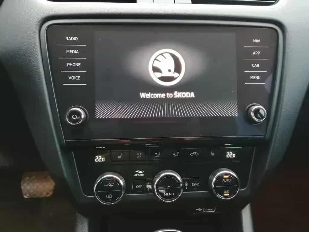 Skoda Octavia Combi "Style 4x4" 01/2019-photo-14
