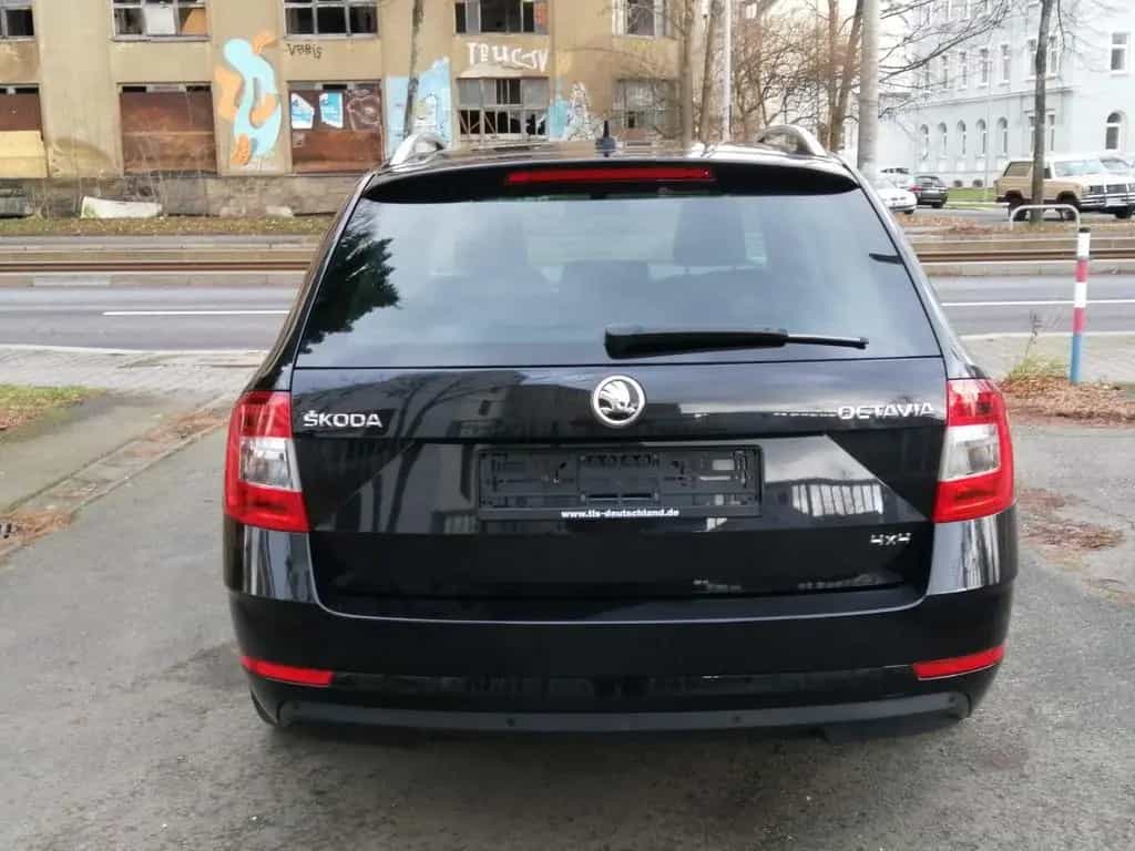 Skoda Octavia Combi "Style 4x4" 01/2019-photo-4