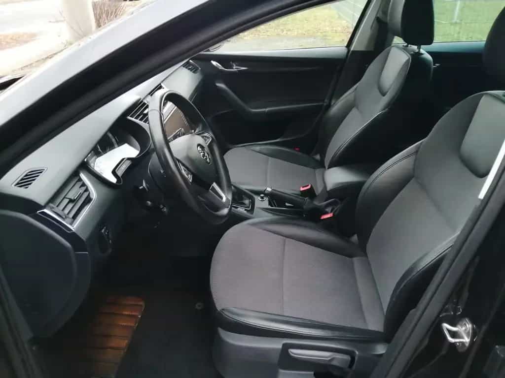 Skoda Octavia Combi "Style 4x4" 01/2019-photo-7