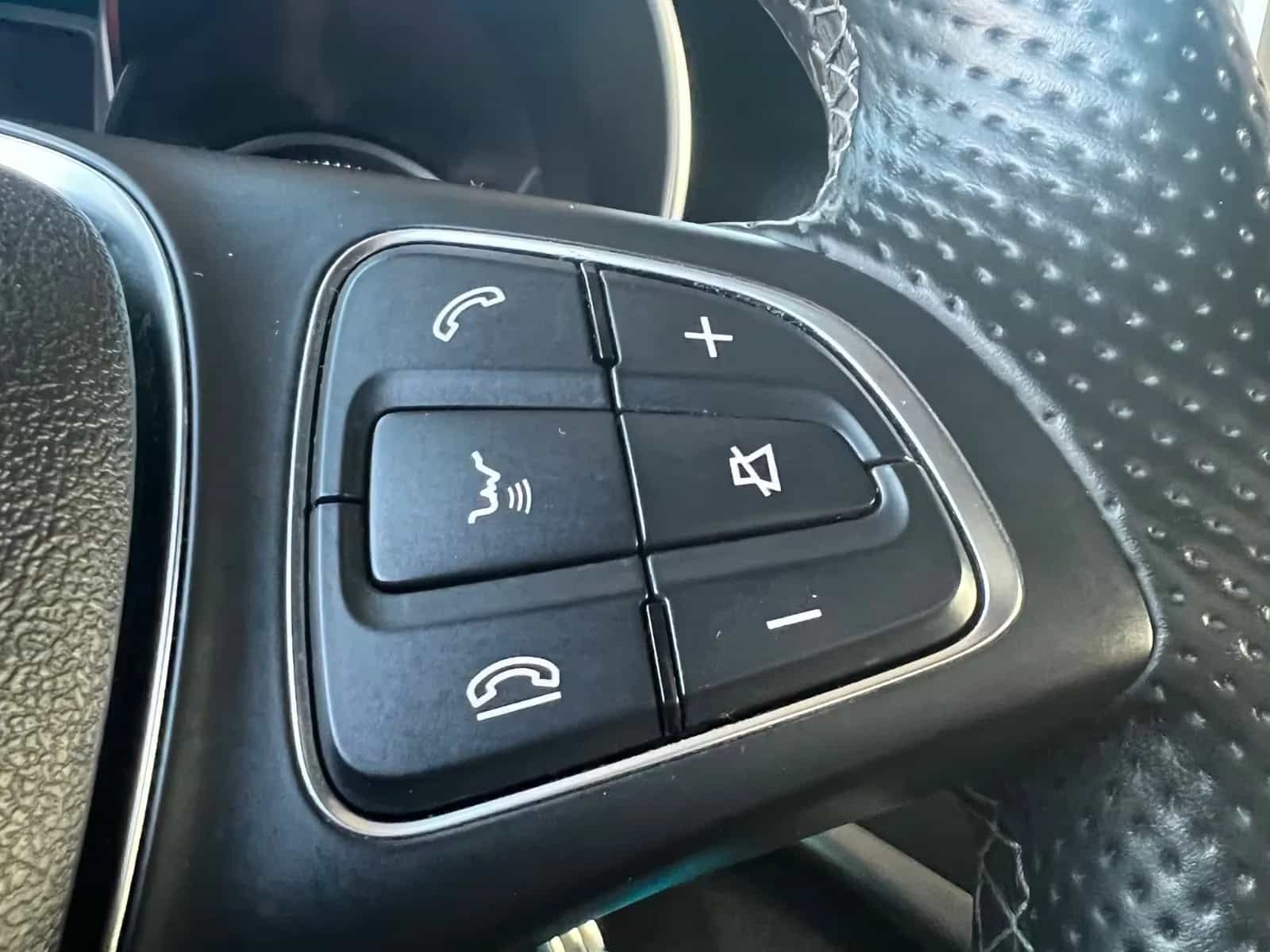 Mercedes-Benz V-Class 250 01/2019-photo-28