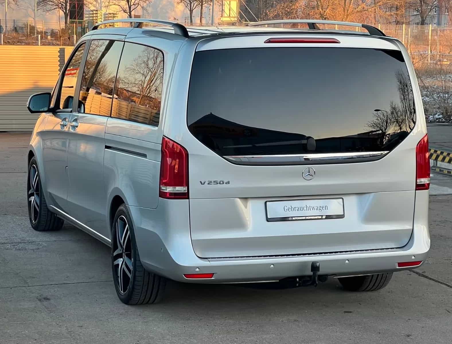 Mercedes-Benz V-Class 250 01/2019-photo-6