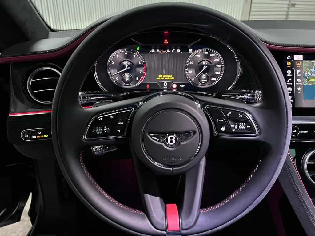 Bentley Continental GT Speed Pano HUD Night Naim Carbon 08/2022-photo-11