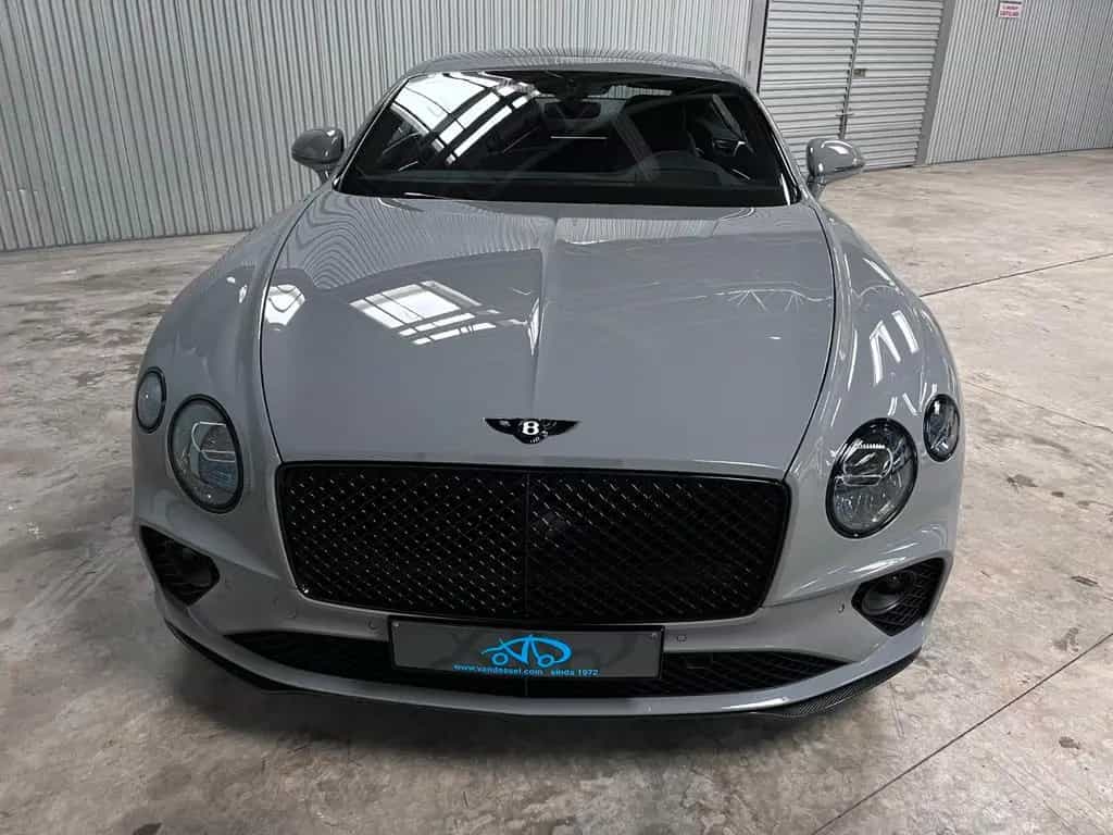 Bentley Continental GT Speed Pano HUD Night Naim Carbon 08/2022-photo-16