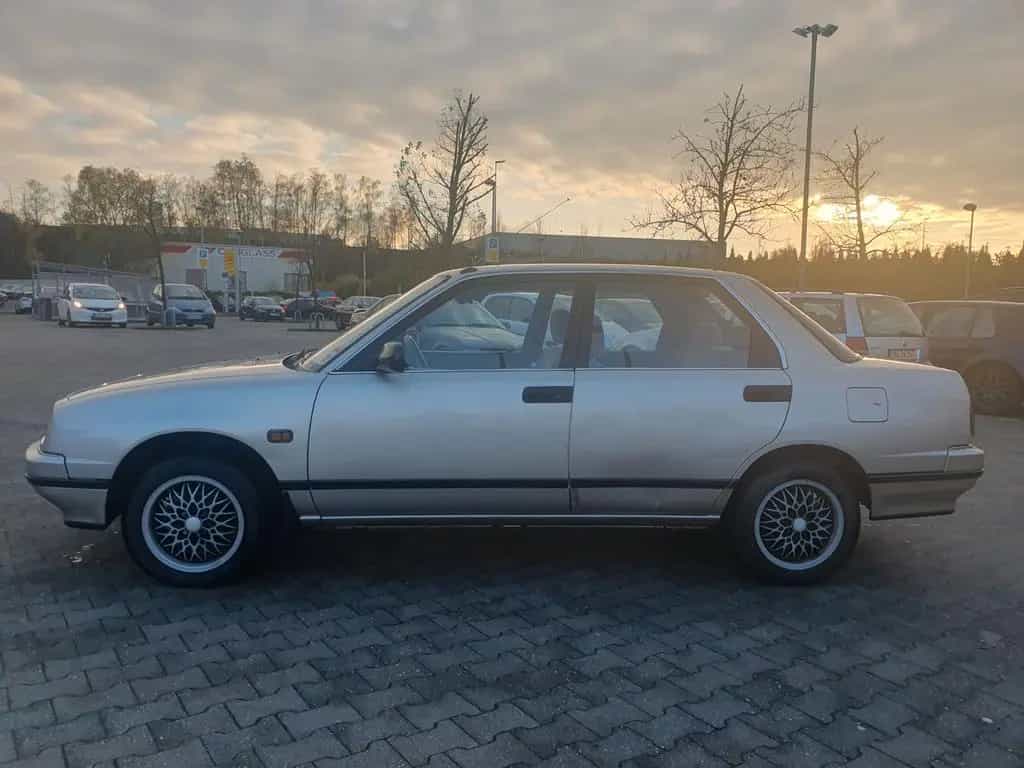 Daihatsu Applause 1.6 1 HAND erst 87158 km H-KENNZEICHEN 04/1990-photo-3