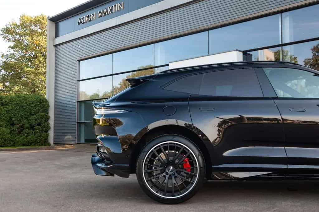 Aston Martin DBX 4.0 V8 DBX707 07/2025-photo-12