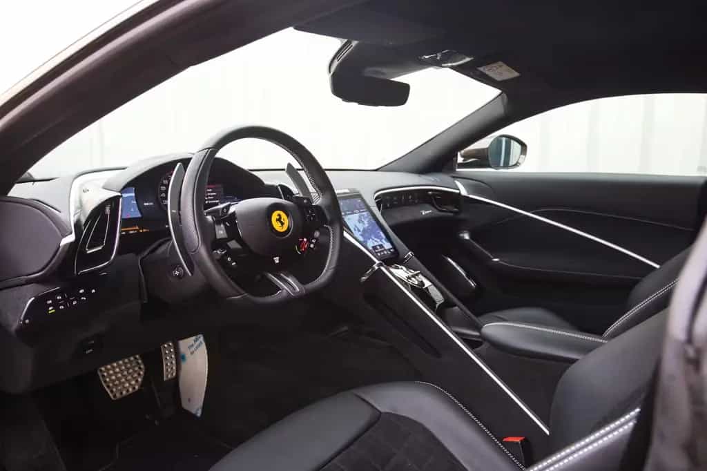 Ferrari Roma 11/2021-photo-10