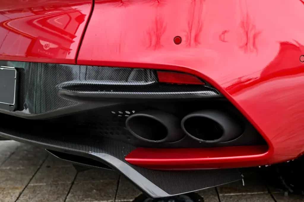 Aston Martin DBS 5.2 V12 05/2022-photo-10