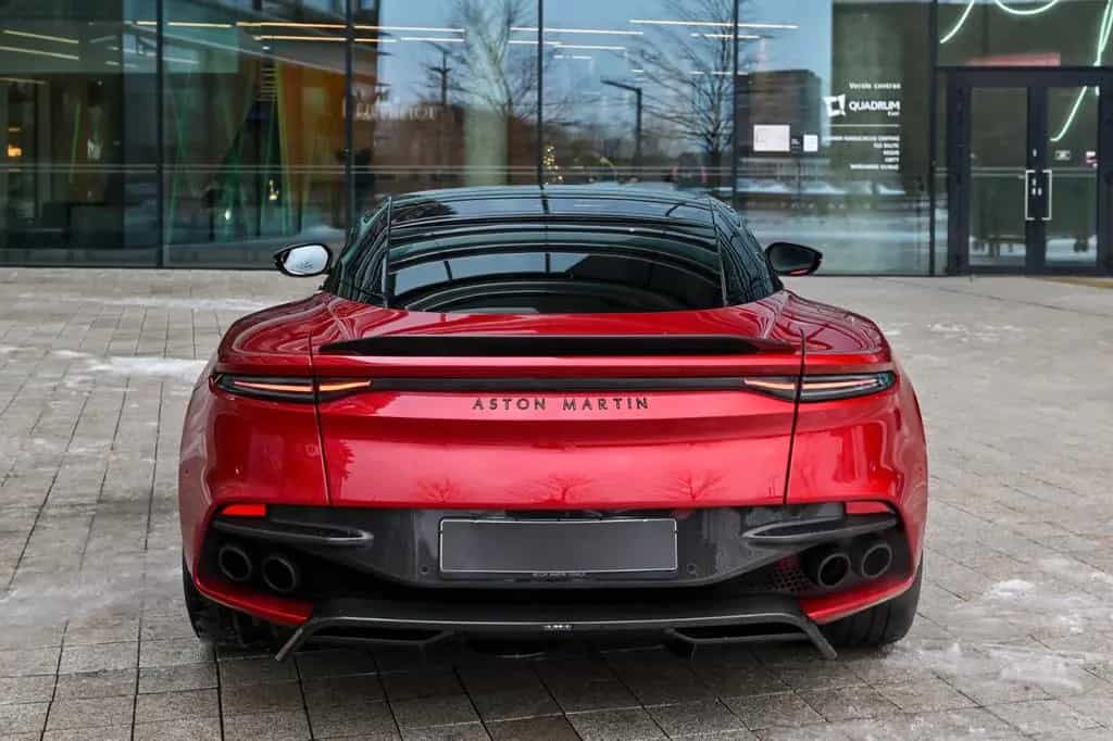 Aston Martin DBS 5.2 V12 05/2022-photo-4