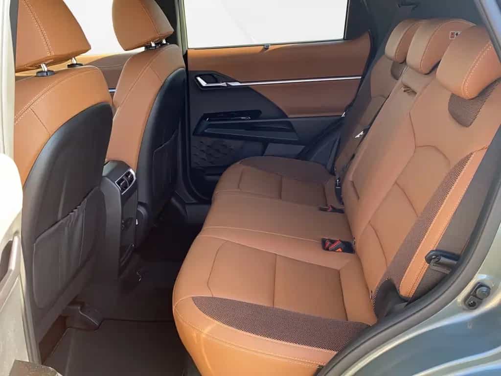 Ssangyong Torres Forest Edition 2WD AT  Leder, Automatik 08/2023-photo-9