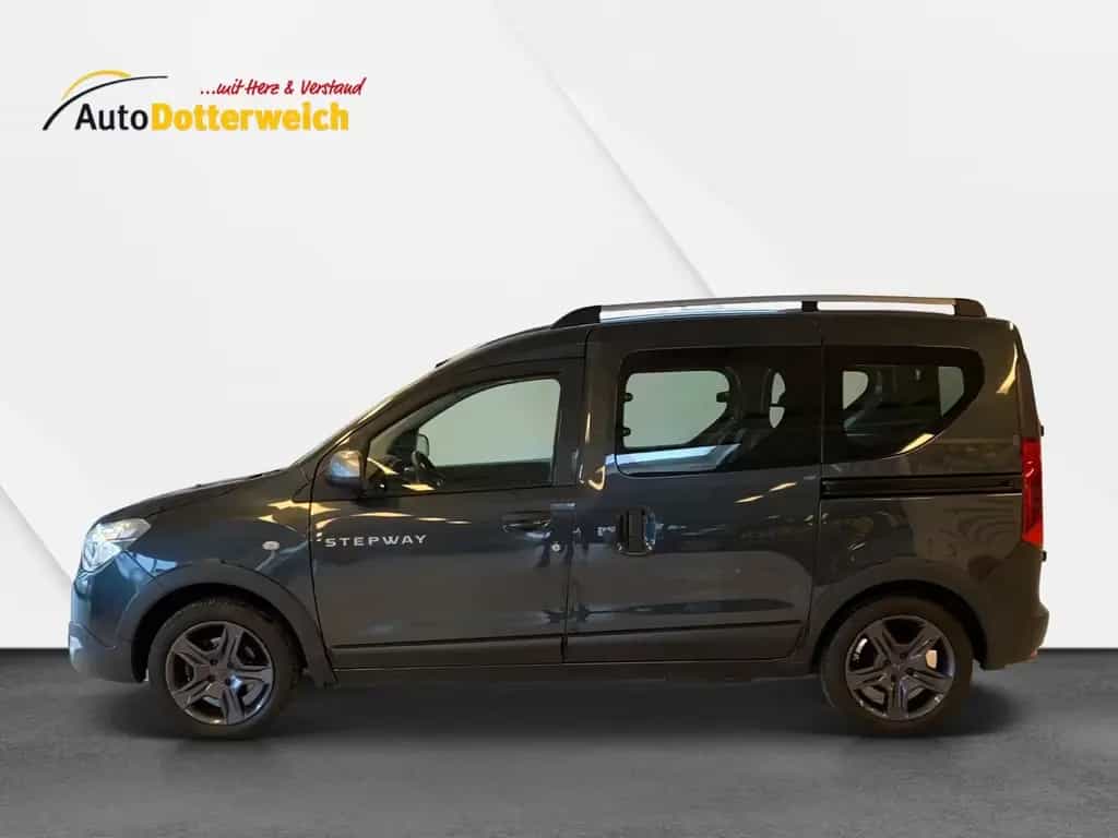 Dacia Dokker Stepway  TCe 115 Rollifahrer Heckeinstieg 09/2017-photo-2