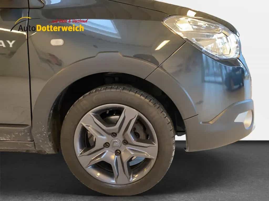 Dacia Dokker Stepway  TCe 115 Rollifahrer Heckeinstieg 09/2017-photo-21