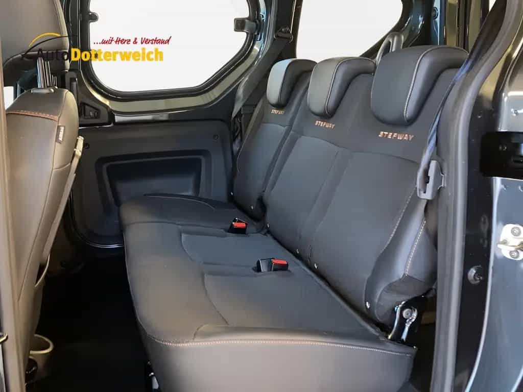Dacia Dokker Stepway  TCe 115 Rollifahrer Heckeinstieg 09/2017-photo-9