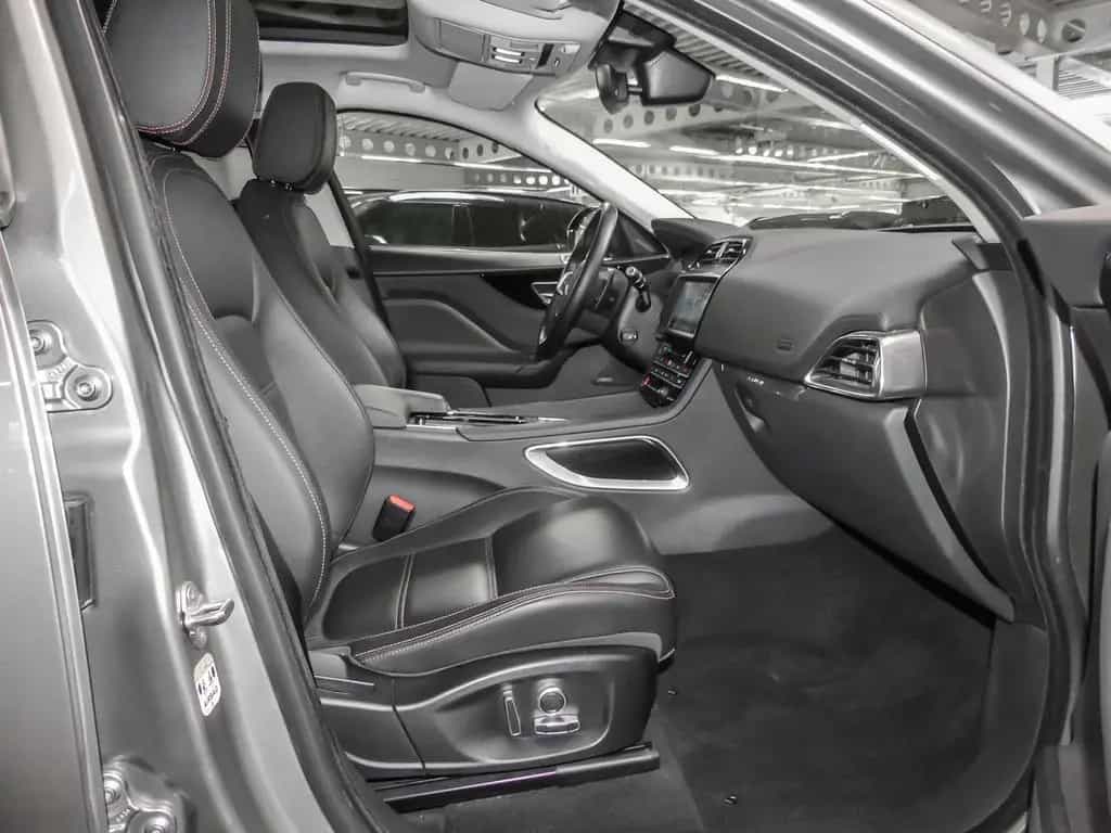 Jaguar F-Pace Prestige AWD 30d EU6d-T Allrad AHK-abnehm 09/2020-photo-1
