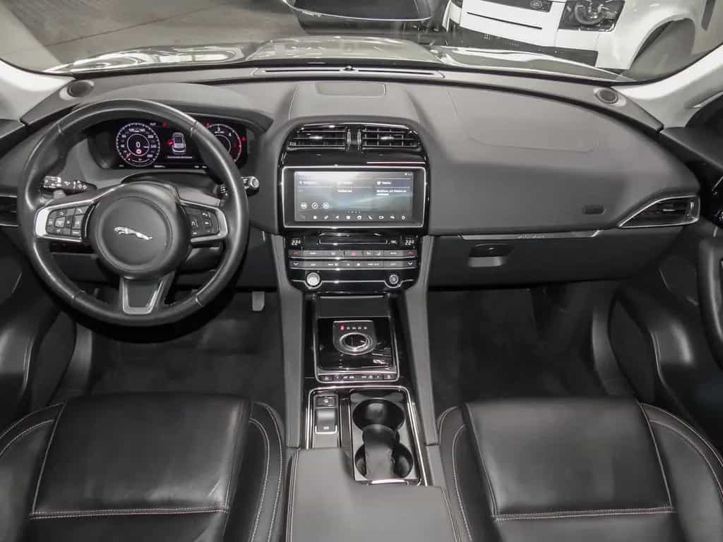 Jaguar F-Pace Prestige AWD 30d EU6d-T Allrad AHK-abnehm 09/2020-photo-2