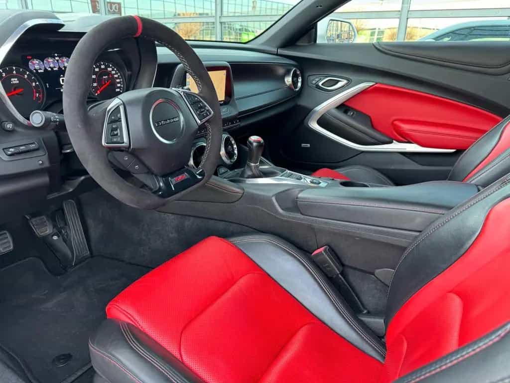 Chevrolet Coupé Sport ss 6.2 zl1 V8 Carplay Kamera Schalte 07/2019-photo-7