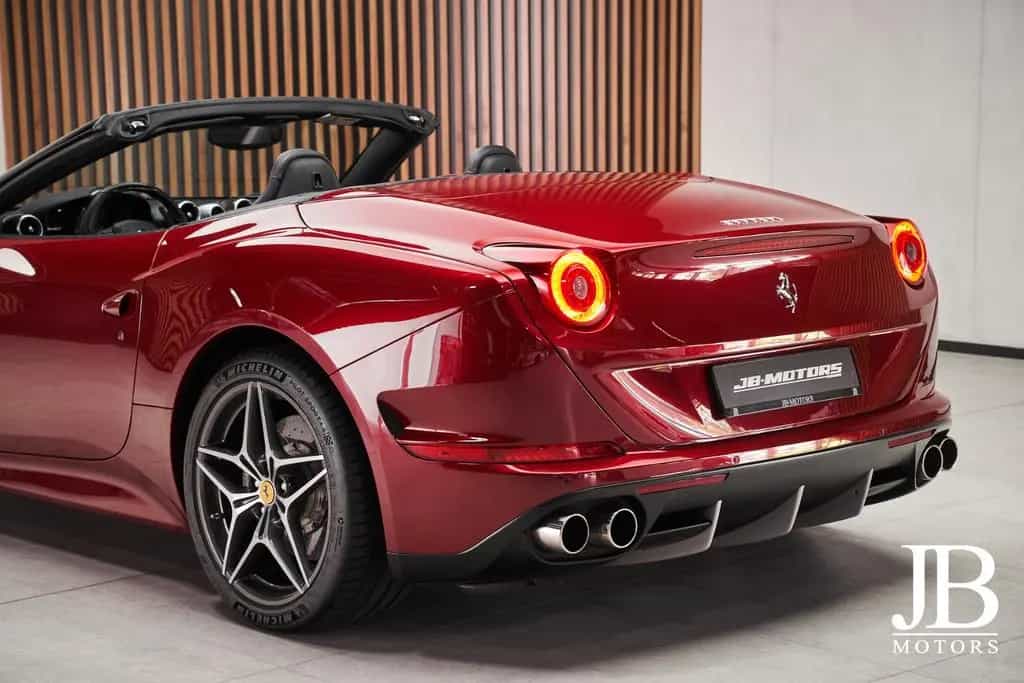Ferrari California T LED Lenkrad Carbon Deutsches Fzg. 09/2015-photo-14