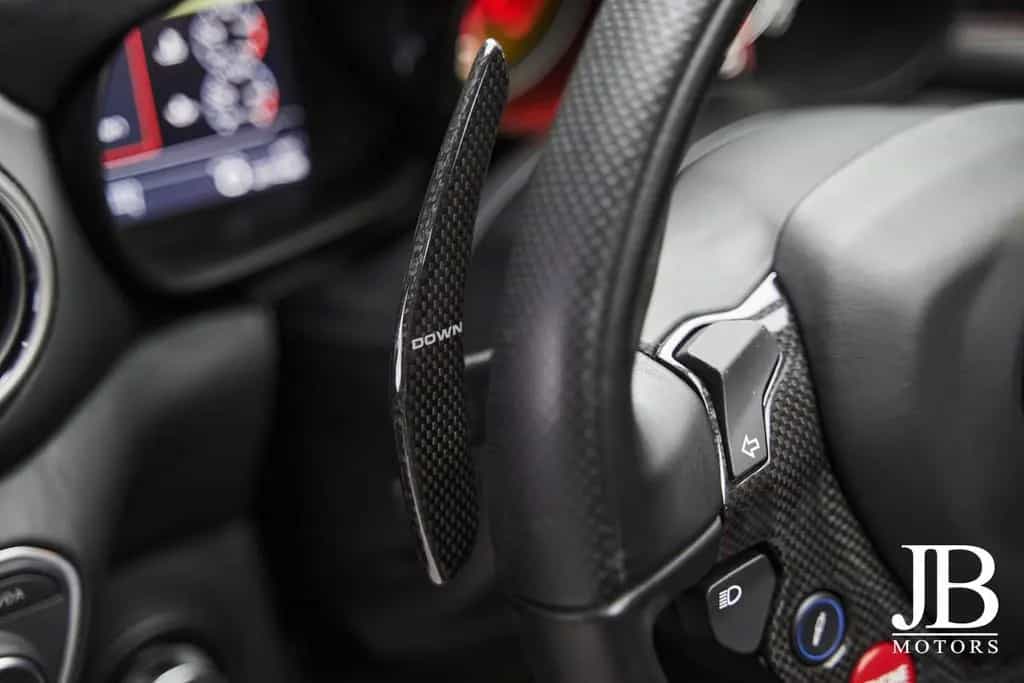 Ferrari California T LED Lenkrad Carbon Deutsches Fzg. 09/2015-photo-38