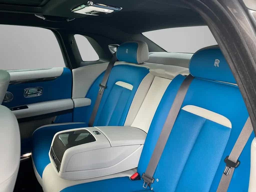 Rolls-Royce Ghost Bespoke, Black Badge 06/2022-photo-23