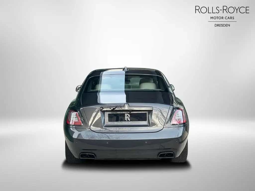 Rolls-Royce Ghost Bespoke, Black Badge 06/2022-photo-24