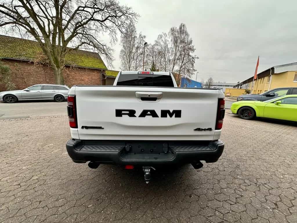 Dodge RAM 5.7 V8*4X4*REBEL*LEDER*LED*NAVI*AHK*MFL*GARANTIE 07/2020-photo-20