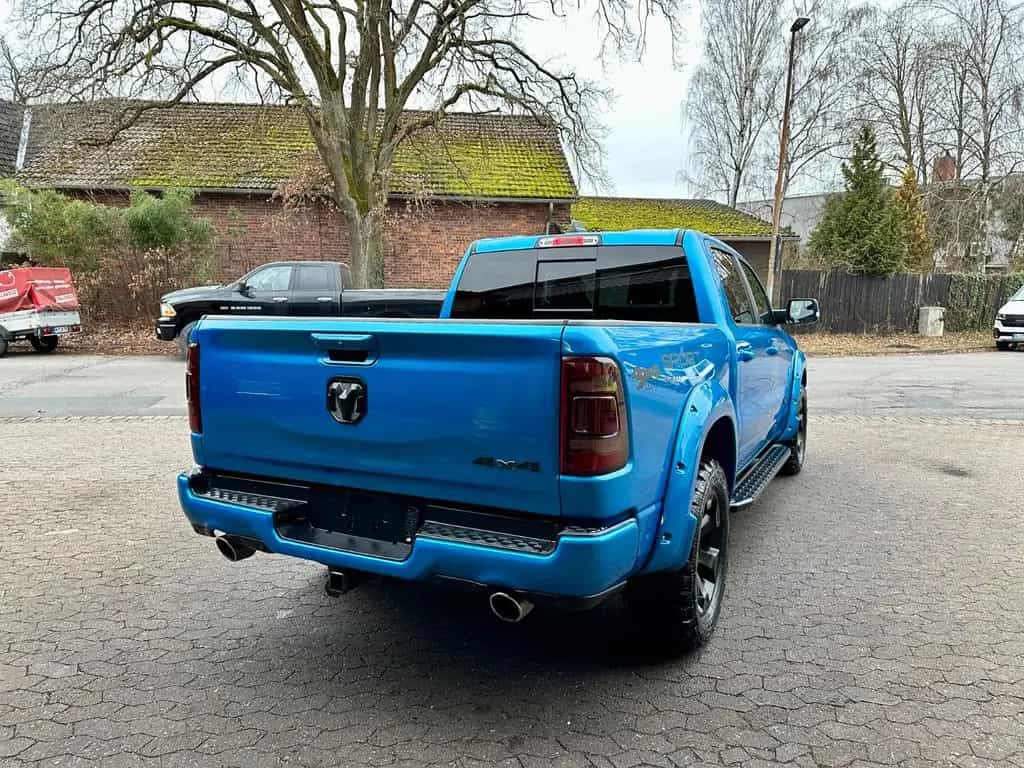 Dodge RAM 1500 V8 5,7L*4X4*OFF-ROAD*LEDER*LED*AHK*GARANTIE 01/2019-photo-17