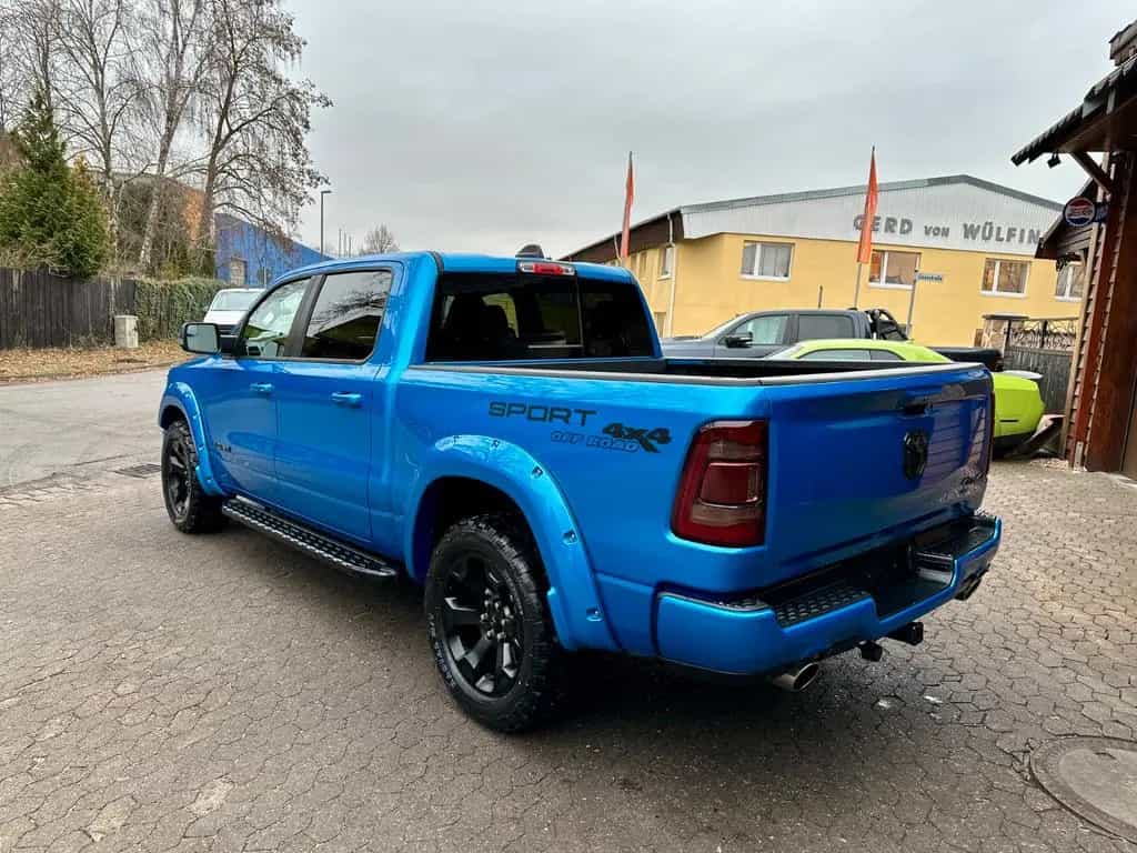 Dodge RAM 1500 V8 5,7L*4X4*OFF-ROAD*LEDER*LED*AHK*GARANTIE 01/2019-photo-24