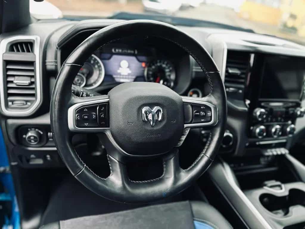 Dodge RAM 1500 V8 5,7L*4X4*OFF-ROAD*LEDER*LED*AHK*GARANTIE 01/2019-photo-29