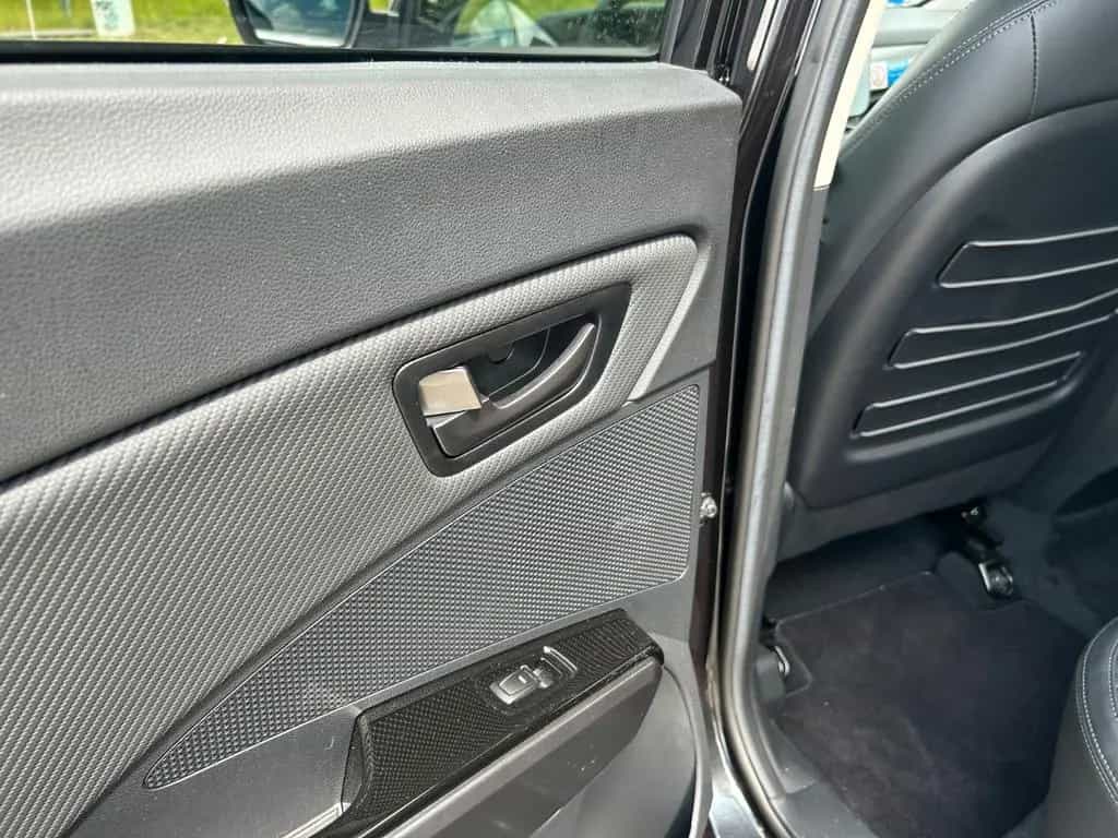 KGM Tivoli 1.5l Quartz Lederausstattung, Navi 11/2024-photo-38