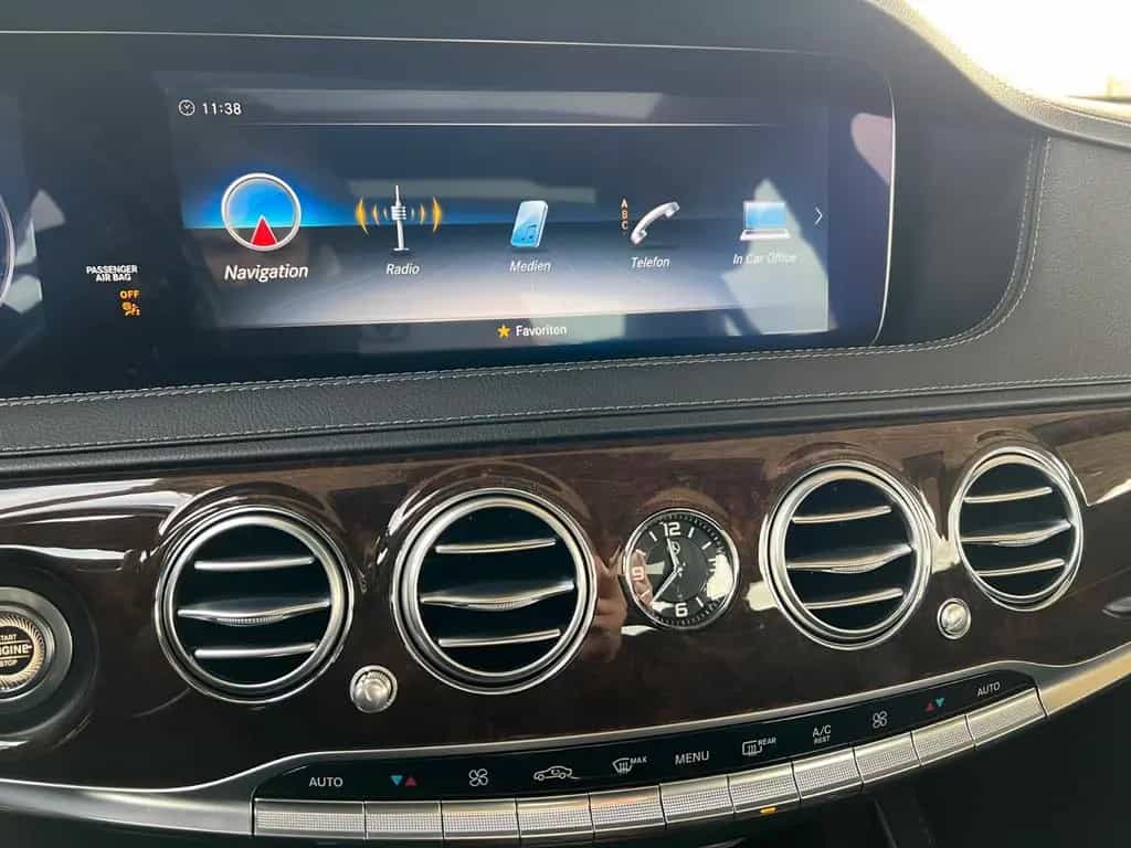 Mercedes-Benz S 560 PANO MULTIBEAM HEAD-UP KEYLESS-GO 360° AHK 04/2018-photo-28