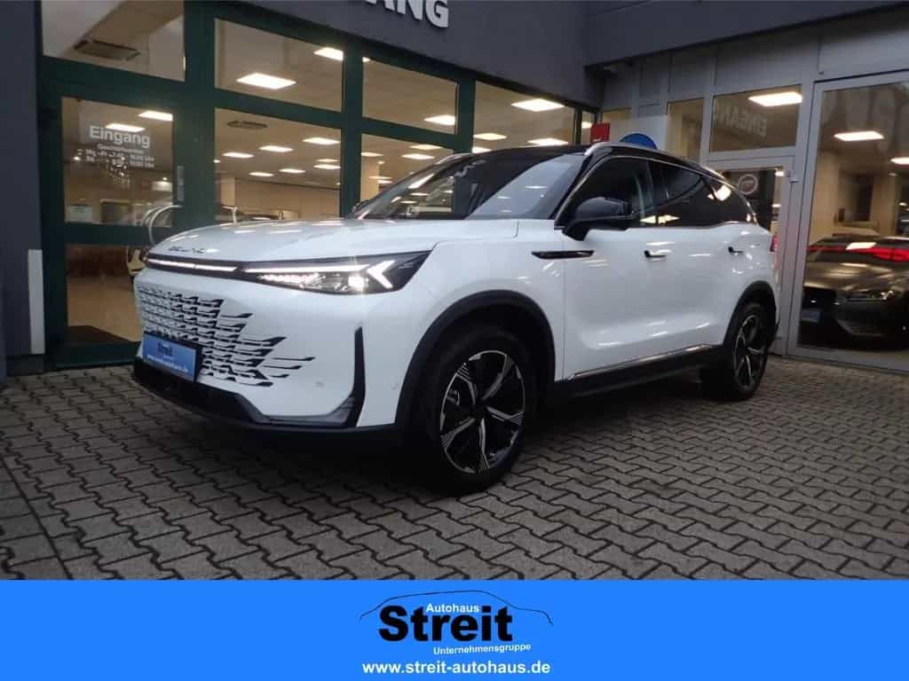 BAIC X75 1.5T 7DCT Massagesitze Sitzbelüftung Indukti null-photo-0
