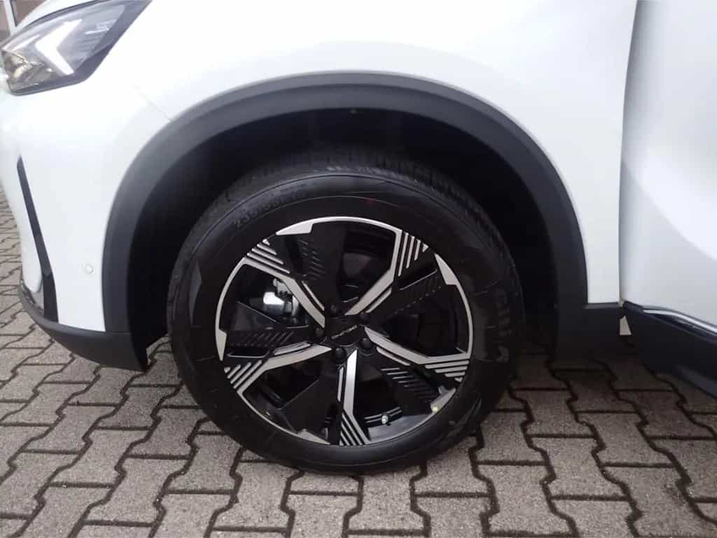 BAIC X75 1.5T 7DCT Massagesitze Sitzbelüftung Indukti null-photo-14