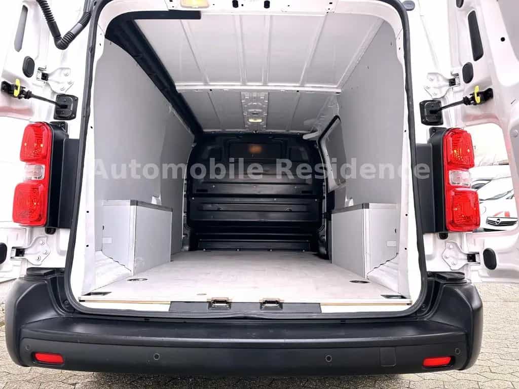 Citroën Jumpy Club 2.0HDI XL L3 LANG*NAVI*TEMP*MFL*3SITZ 04/2022-photo-9