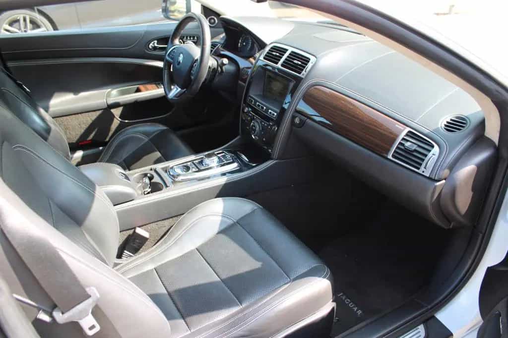 Jaguar XK 5.0 V8 Portfolio Coupé Bowers&Wilkins Kamera 01/2014-photo-15