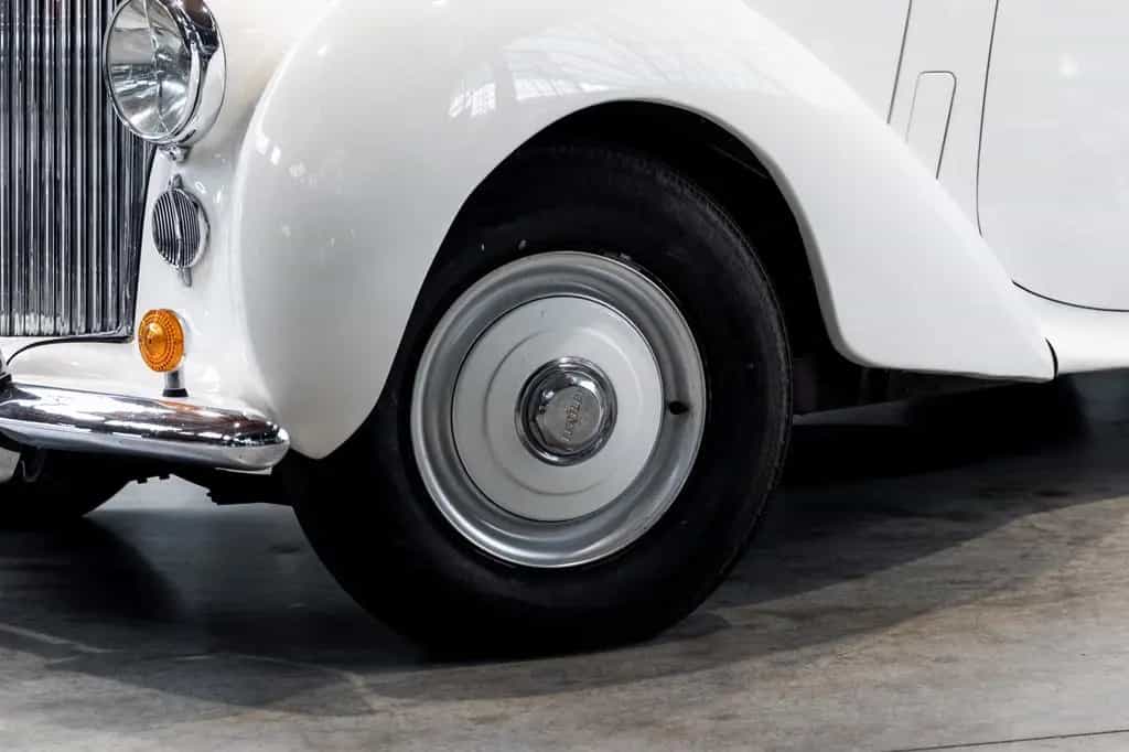Bentley R Type 10/1952-photo-21