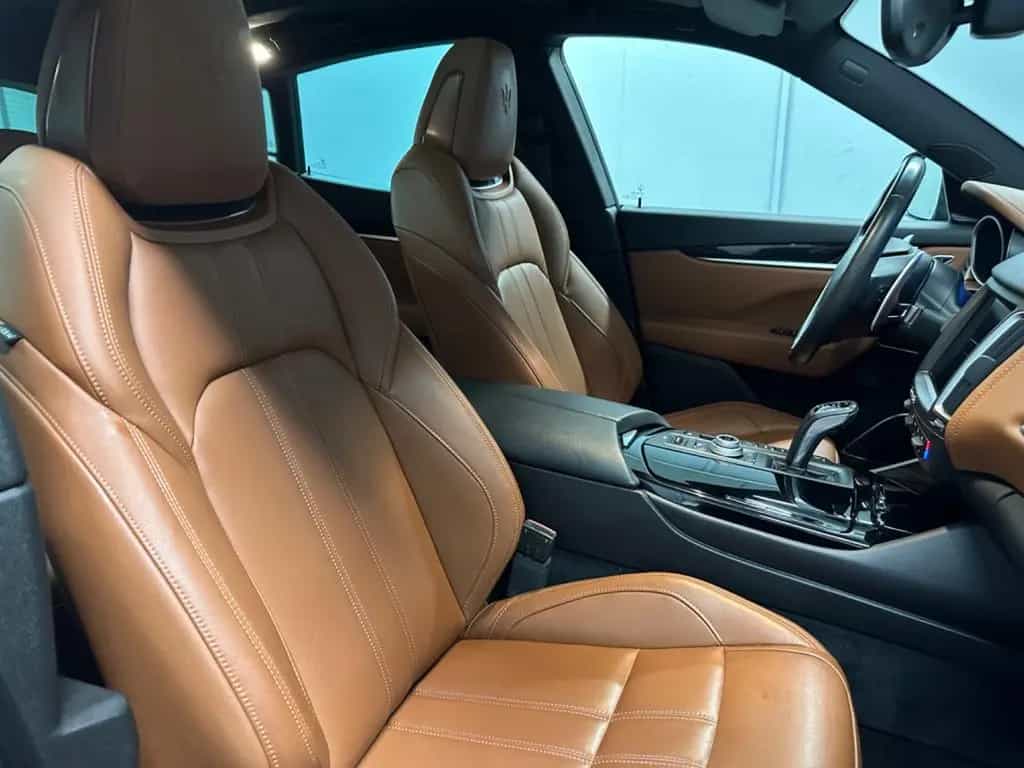 Maserati Levante S Q4 GRANSPORT SKYHO.*PANO*H&K*NERISSIMO 10/2020-photo-18