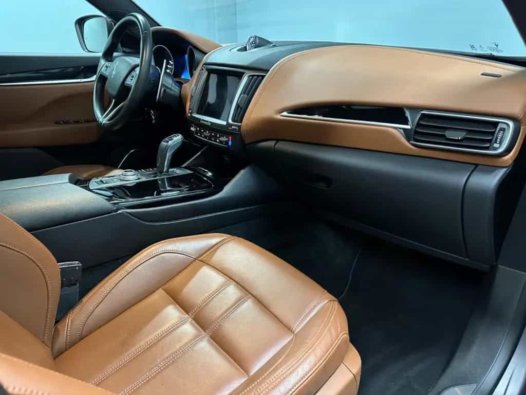 Maserati Levante S Q4 GRANSPORT SKYHO.*PANO*H&K*NERISSIMO 10/2020-photo-19
