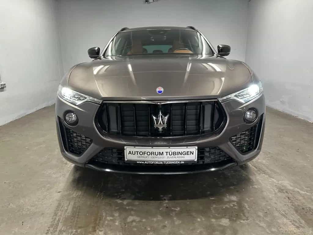 Maserati Levante S Q4 GRANSPORT SKYHO.*PANO*H&K*NERISSIMO 10/2020-photo-2