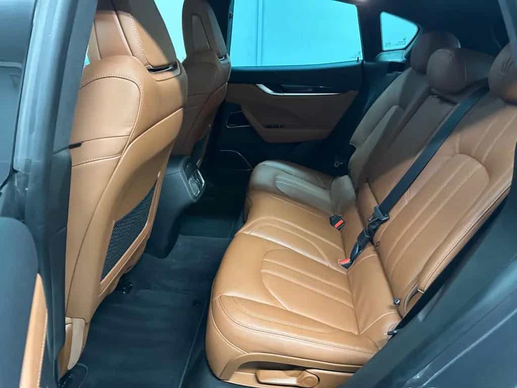 Maserati Levante S Q4 GRANSPORT SKYHO.*PANO*H&K*NERISSIMO 10/2020-photo-23