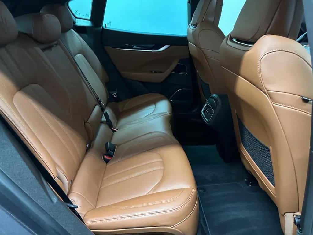 Maserati Levante S Q4 GRANSPORT SKYHO.*PANO*H&K*NERISSIMO 10/2020-photo-24