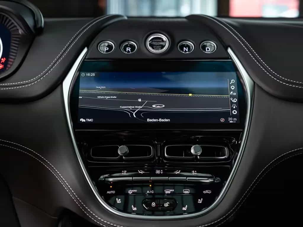 Aston Martin DBX - Xenon Grey - 23 Zoll - Standheizung 02/2024-photo-14