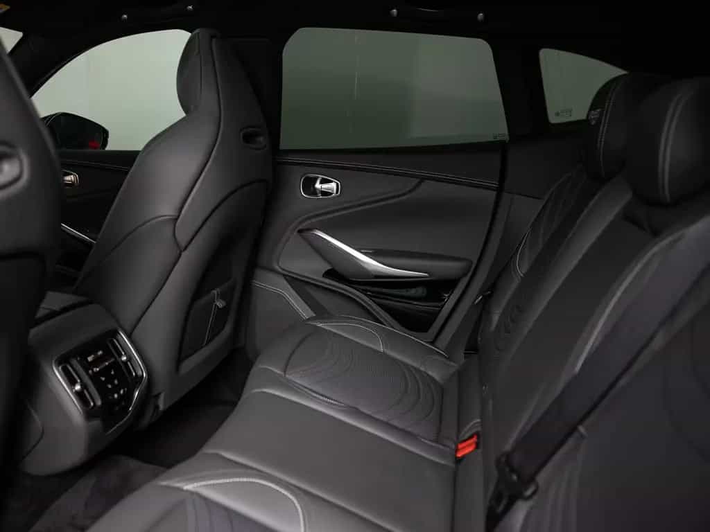 Aston Martin DBX - Xenon Grey - 23 Zoll - Standheizung 02/2024-photo-23