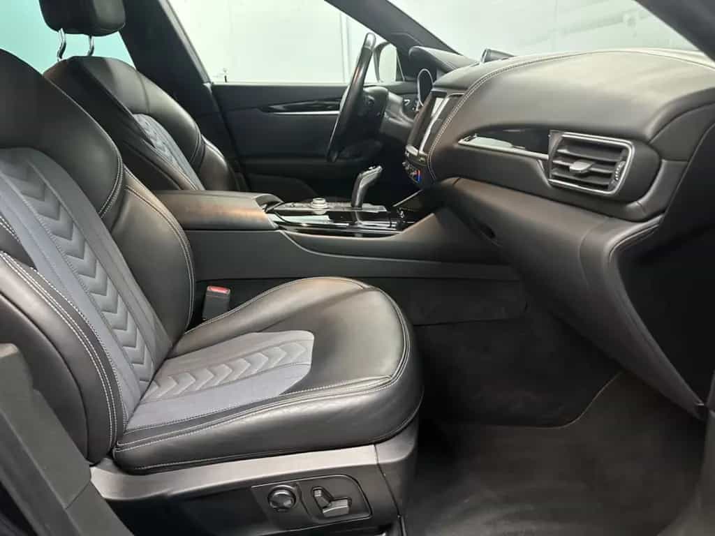 Maserati Levante S Q4 GRANLUSSO*AHK*PANO*WINTER*SOFTCLOSE 11/2019-photo-19