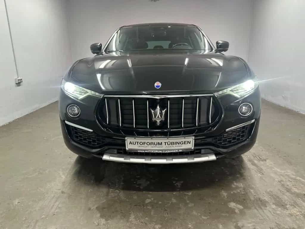 Maserati Levante S Q4 GRANLUSSO*AHK*PANO*WINTER*SOFTCLOSE 11/2019-photo-2
