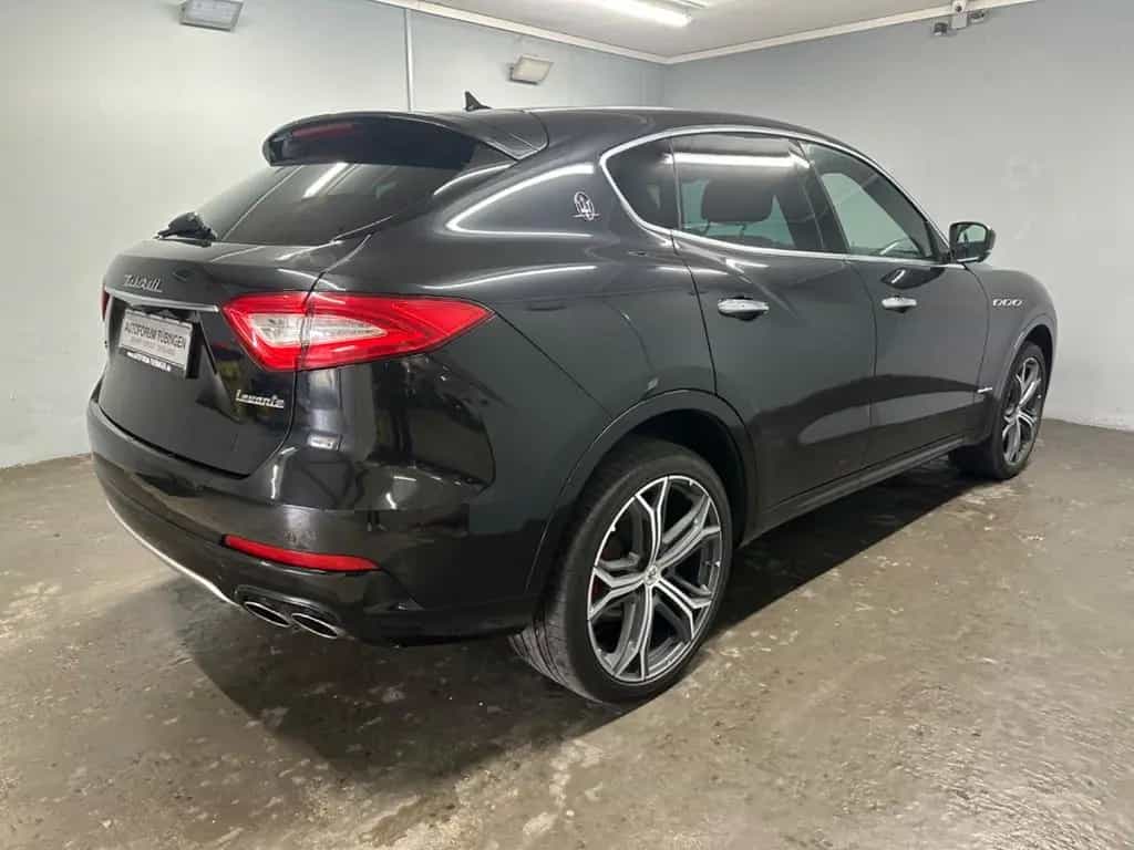 Maserati Levante S Q4 GRANLUSSO*AHK*PANO*WINTER*SOFTCLOSE 11/2019-photo-4