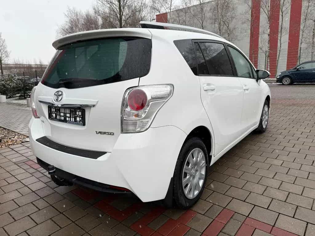 Toyota Verso Life 2.0 D-4D TÜV/INSP. Neu/AHK 03/2014-photo-15