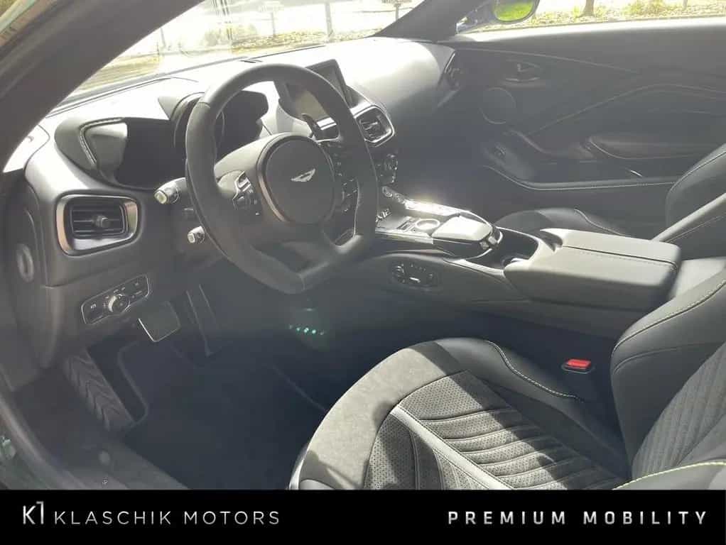 Aston Martin V12 Vantage Sondermodell 10/2022-photo-6