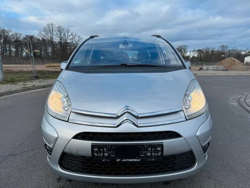 Citroën Grand C4 Picasso / SpaceTourer Grand C4 Picasso  1.6 Tendance 07/2011-photo-1