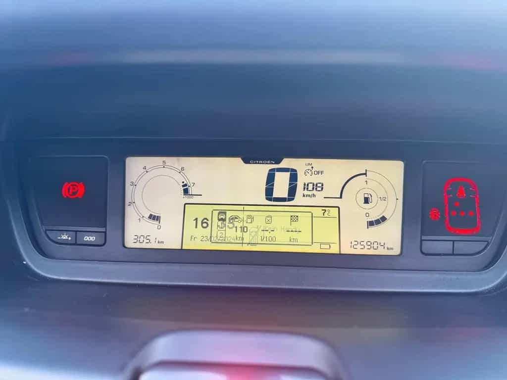 Citroën Grand C4 Picasso / SpaceTourer Grand C4 Picasso  1.6 Tendance 07/2011-photo-10