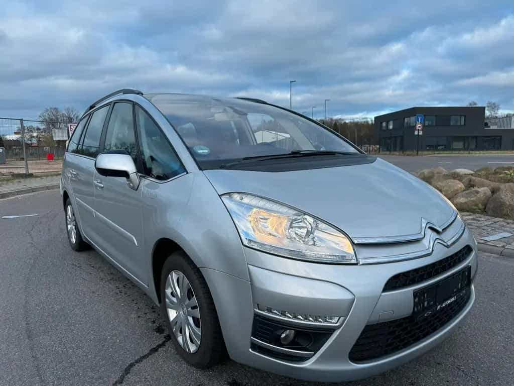 Citroën Grand C4 Picasso / SpaceTourer Grand C4 Picasso  1.6 Tendance 07/2011-photo-2
