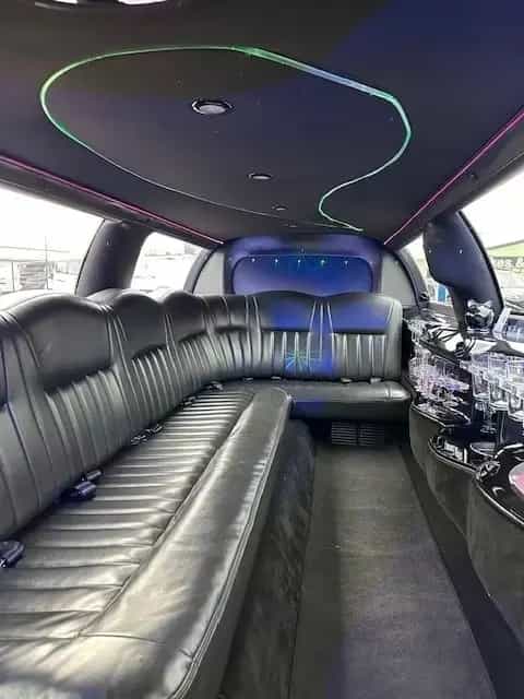 Lincoln Town Car Stretch Limousine 4,6 Liter V8 01/2006-photo-12